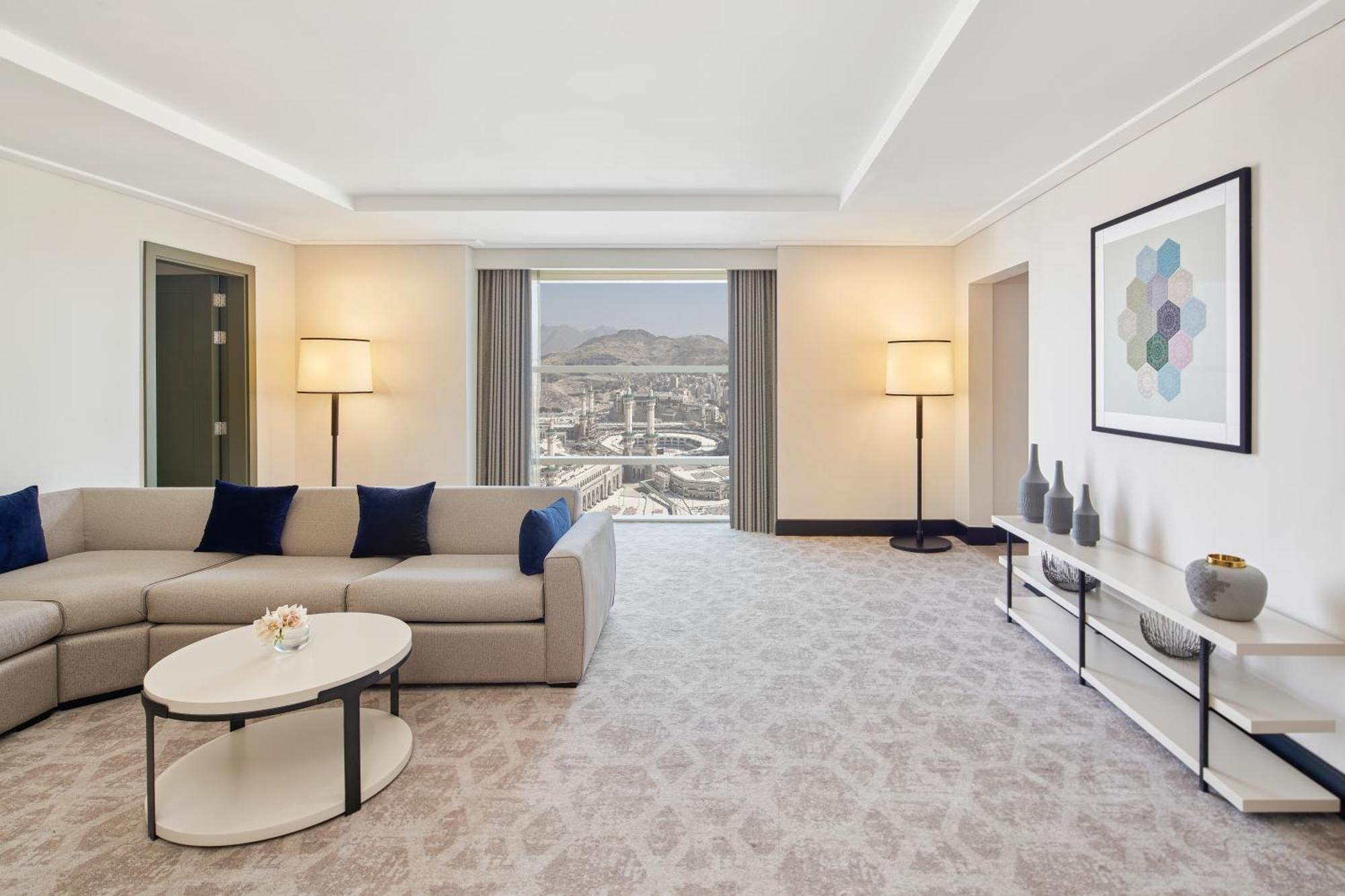 Address Jabal Omar Makkah Aparthotel Mecca Ngoại thất bức ảnh A suite at the hotel